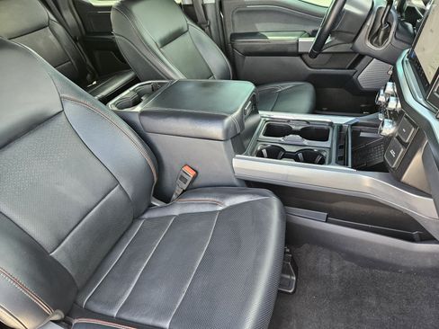 Used 2024 Ford F250 Lariat w/ Chrome Package AWD/4WD image 15