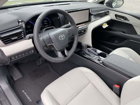 New 2026 Toyota Camry XLE AWD/4WD image 18