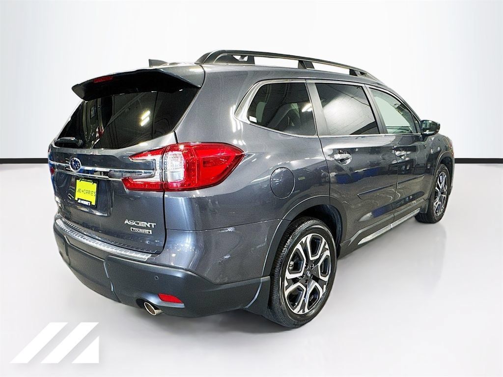 Used 2025 Subaru Ascent Touring AWD/4WD image 5