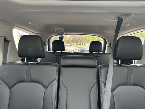 Used 2023 Honda Pilot Touring image 35
