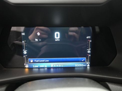 Used 2023 Chevrolet Colorado Trail Boss image 18