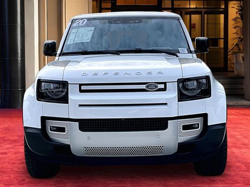 Used 2020 Land Rover Defender 110 HSE image 2