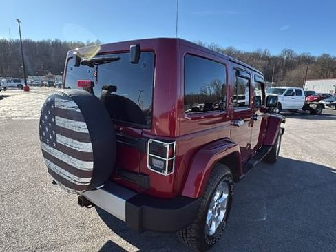 Used 2013 Jeep Wrangler Unlimited Sahara w/ Dual Top Group image 5