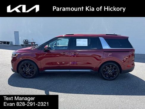 Used 2023 Kia Carnival SX Prestige FWD image 4