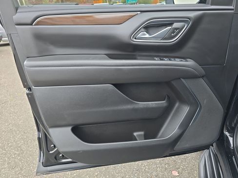 Certified 2024 GMC Yukon XL SLE image 25