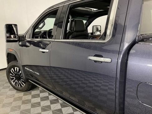 Used 2024 GMC Sierra 2500 Denali Ultimate w/ Max Trailering Package AWD/4WD image 40