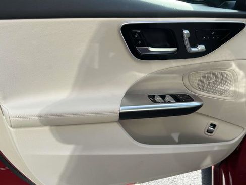 Certified 2024 Mercedes-Benz C 300 4MATIC Sedan image 20