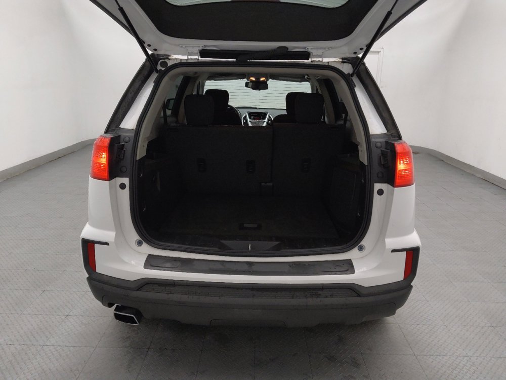 Used 2017 GMC Terrain SLE FWD image 29