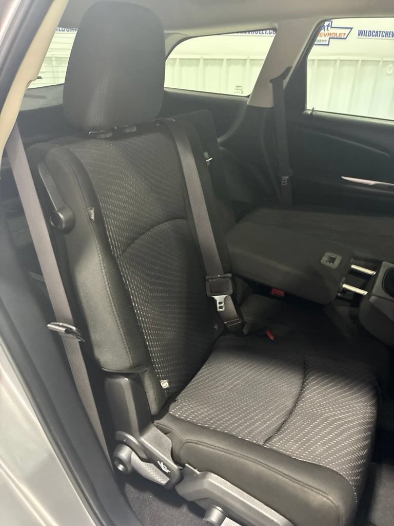 Used 2019 Dodge Journey SE w/ Connectivity Group FWD image 24
