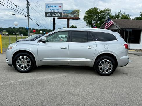 Used 2017 Buick Enclave Leather FWD image 20