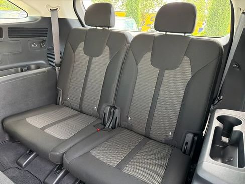 New 2026 Kia Sorento LX FWD image 20