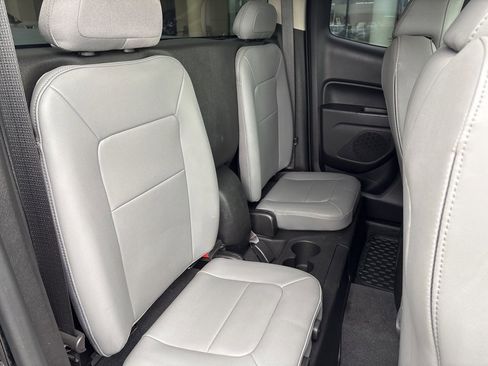 Used 2019 Chevrolet Colorado W/T image 14