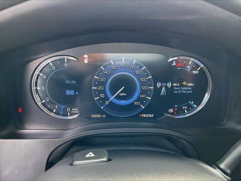 Used 2016 Cadillac Escalade ESV Platinum image 26