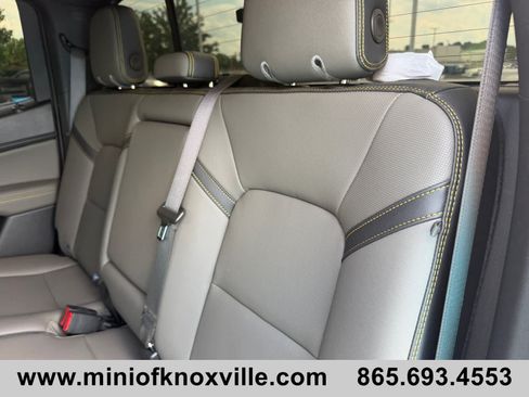 Used 2024 Chevrolet Colorado ZR2 w/ ZR2 Convenience Package III AWD/4WD image 16