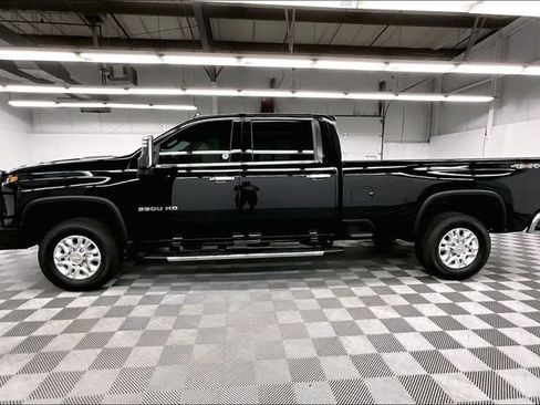 Used 2024 Chevrolet Silverado 3500 LTZ w/ LTZ Premium Package AWD/4WD image 15