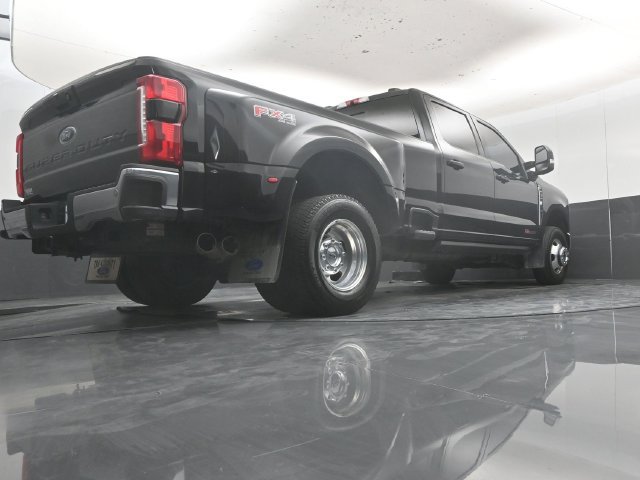 Used 2025 Ford F350 Lariat w/ Lariat Ultimate Package AWD/4WD image 51