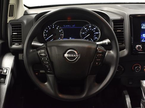 Used 2024 Nissan Frontier S w/ Technology Package image 17