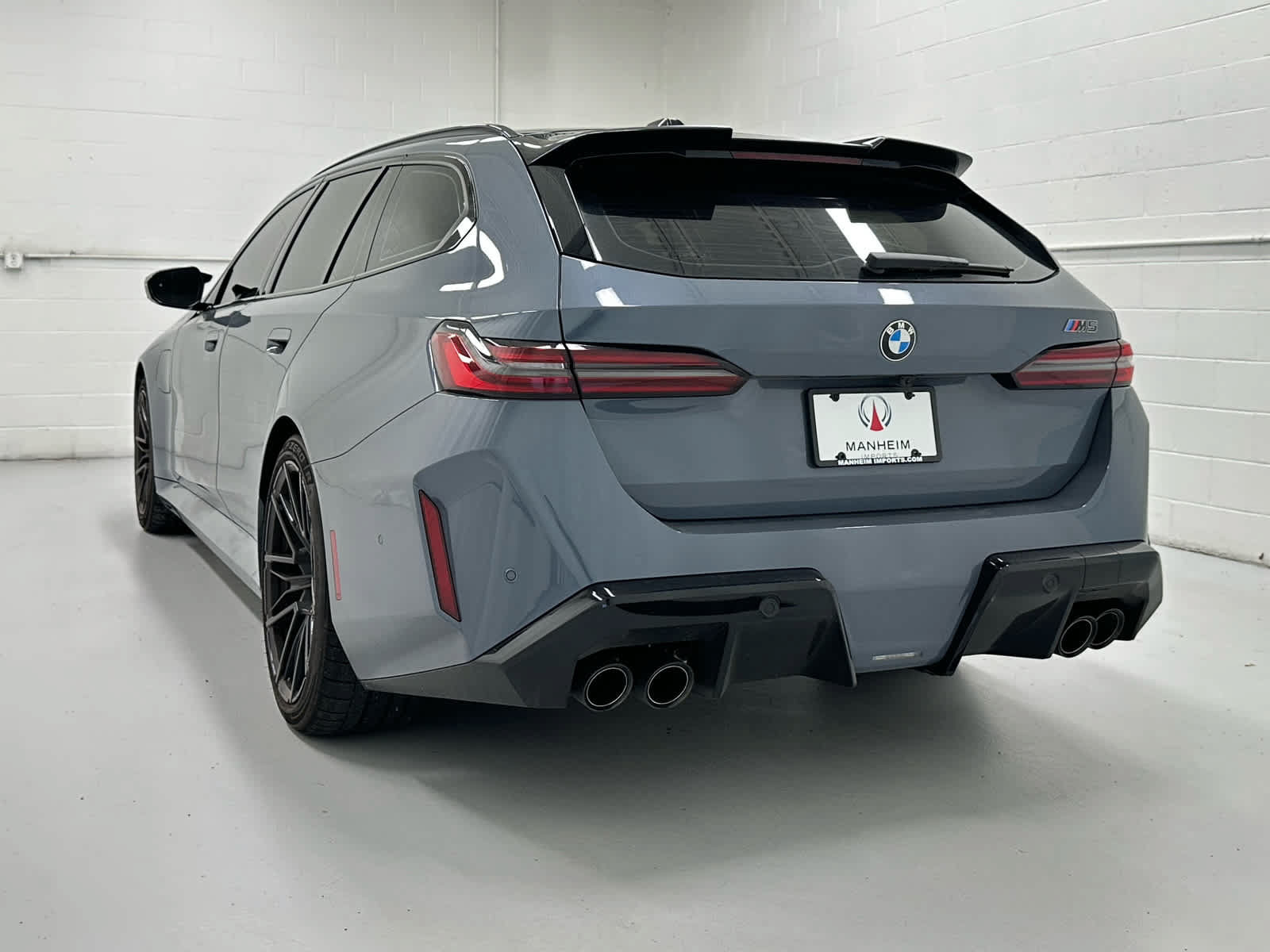 Used 2027 BMW M5 Touring AWD/4WD image 8