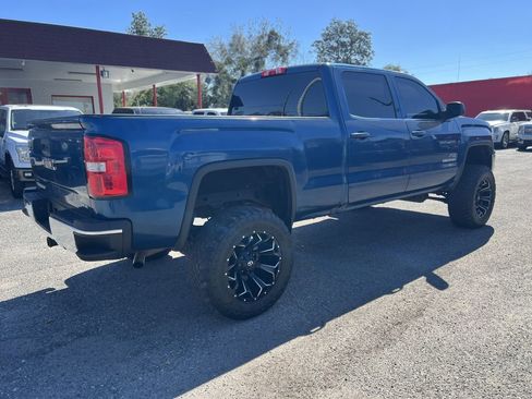 Used 2018 GMC Sierra 1500 SLE image 9