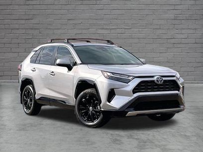 Used 2022 Toyota RAV4 SE w/ Convenience Package