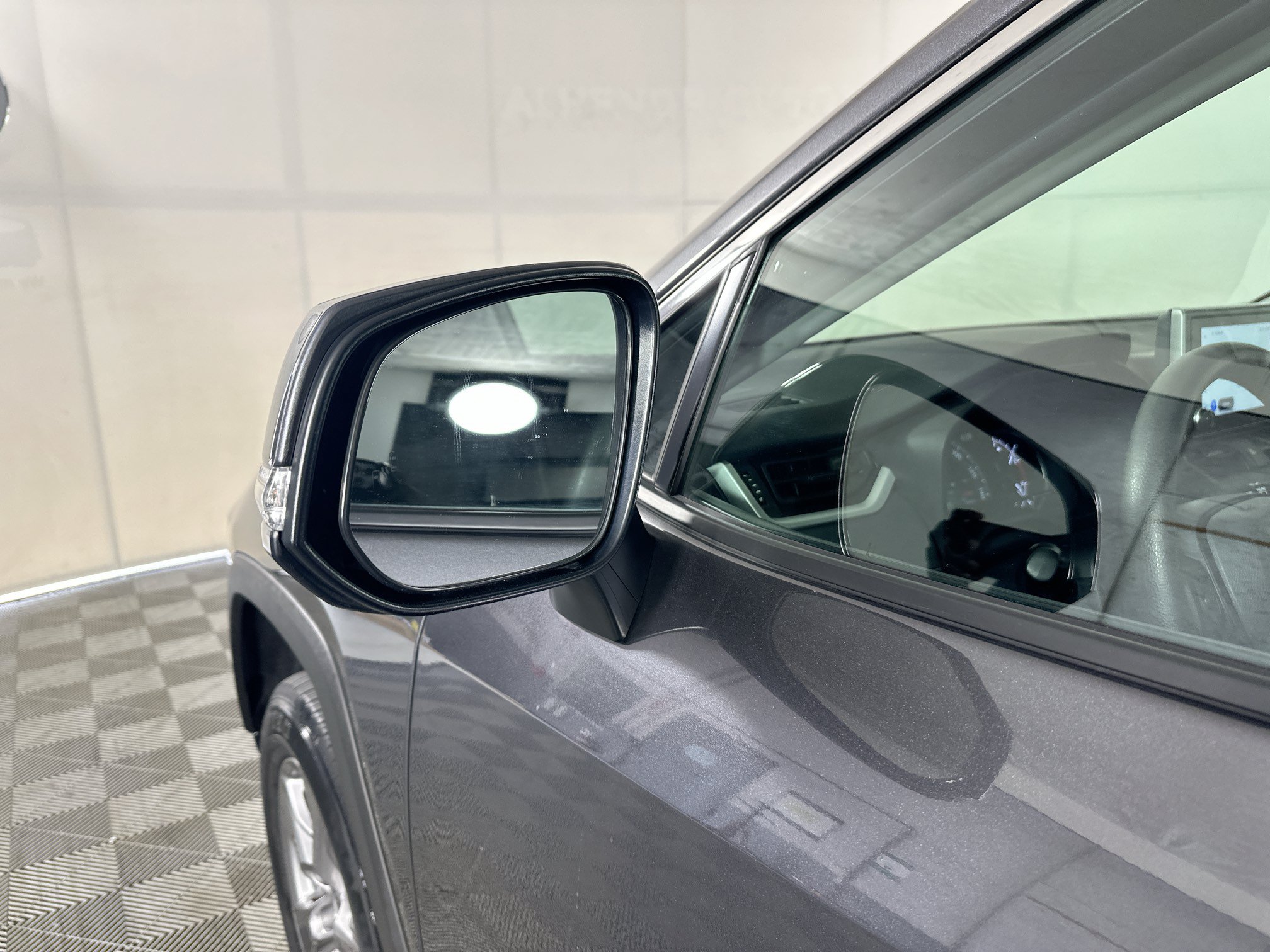 Used 2024 Toyota RAV4 XLE w/ Convenience Package FWD image 10
