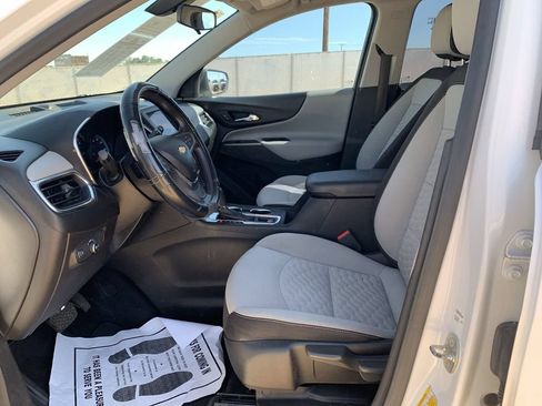 Certified 2019 Chevrolet Equinox LS FWD image 16