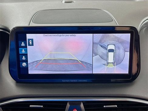 Used 2021 Hyundai Santa Fe Limited w/ Cargo Package image 17