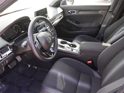 Used 2025 Honda Civic Sport image 17