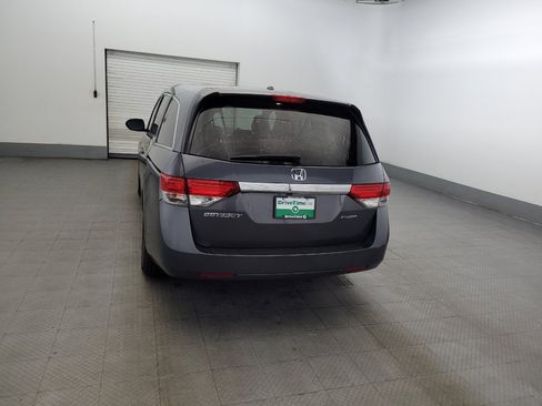 Used 2016 Honda Odyssey SE image 6