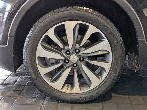 Used 2019 Buick Encore Essence image 13