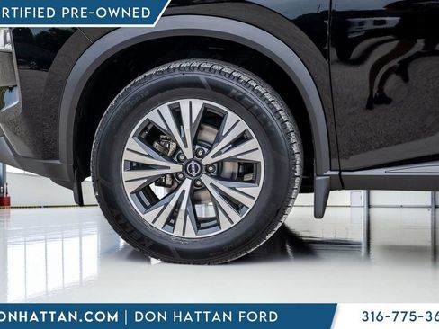 Used 2023 Nissan Rogue SV AWD/4WD image 36
