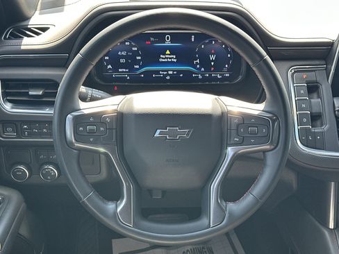 Used 2023 Chevrolet Suburban RST RWD image 25