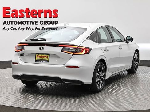 Used 2022 Honda Civic EX-L image 5