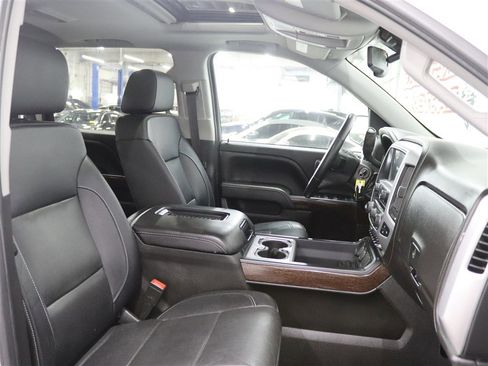 Used 2018 GMC Sierra 1500 SLT AWD/4WD image 23