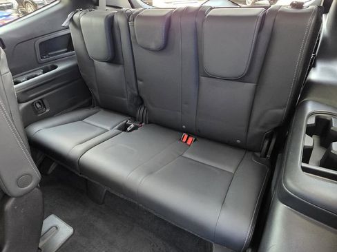 Used 2019 Subaru Ascent Limited w/ Popular Package #2A AWD/4WD image 16