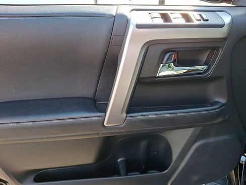 Used 2020 Toyota 4Runner SR5 Premium w/ Moonroof Package AWD/4WD image 12