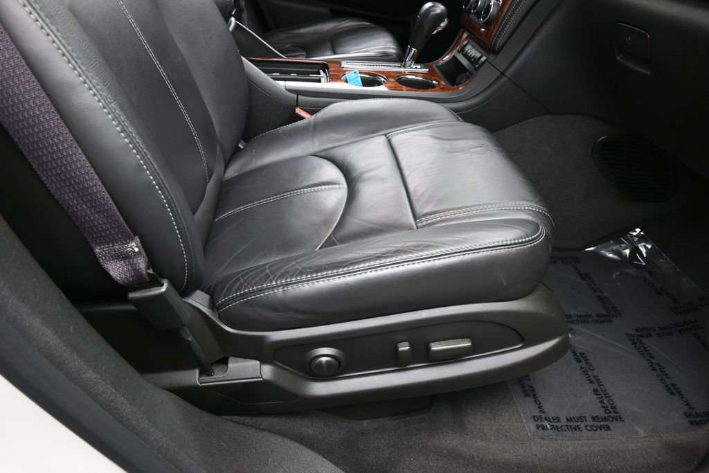 Used 2013 Chevrolet Traverse LT FWD image 44