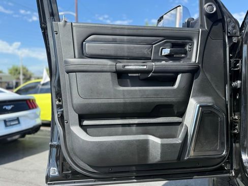 Certified 2022 RAM 2500 Limited image 13