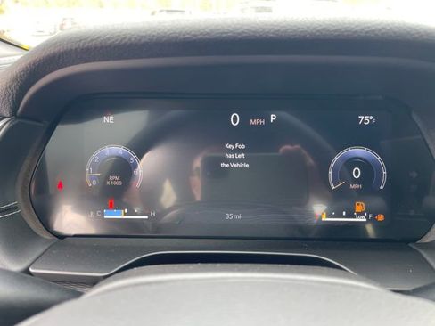 New 2025 Jeep Grand Cherokee L Altitude image 28