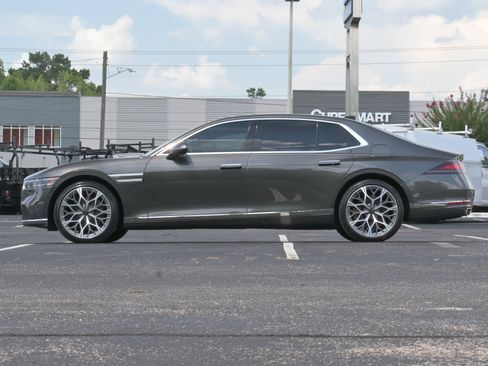 Used 2023 Genesis G90 3.5T AWD/4WD image 7