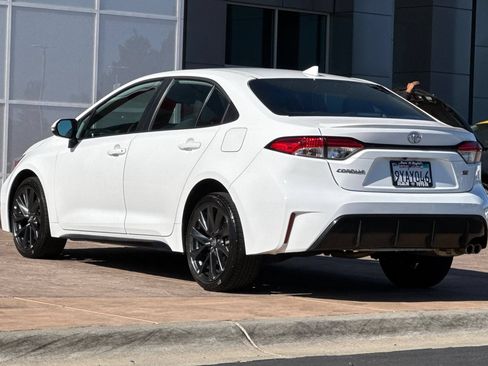 Used 2025 Toyota Corolla SE FWD image 6