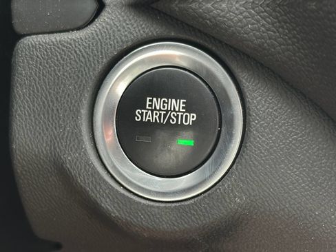 Used 2022 Chevrolet Equinox LT FWD image 17
