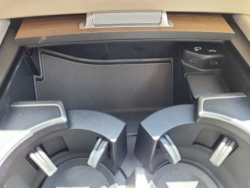 Used 2022 Mercedes-Benz GLE 350 image 24