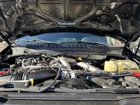 Used 2022 Ford F250 Lariat w/ Lariat Ultimate Package image 45