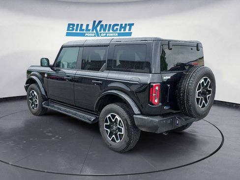 Used 2025 Ford Bronco Outer Banks image 3