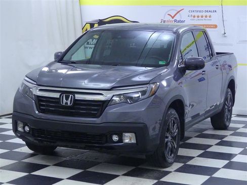 Used 2020 Honda Ridgeline Sport image 4