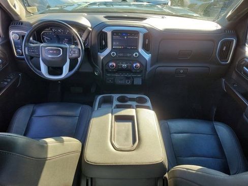 Used 2021 GMC Sierra 1500 SLT image 2