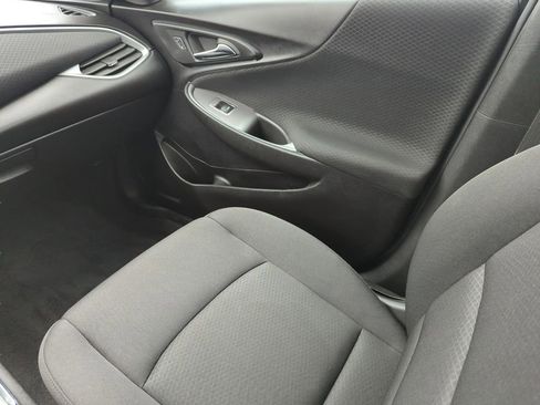 Used 2024 Chevrolet Malibu LT image 23