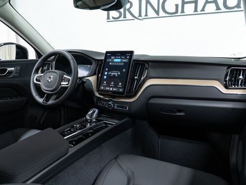 New 2026 Volvo XC60 B5 Plus w/ Protection Package Premier image 14