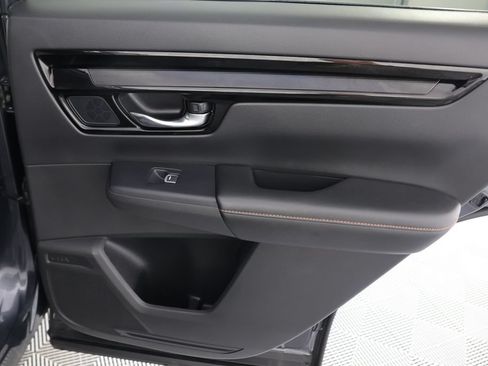 Used 2025 Honda CR-V Sport Touring image 29